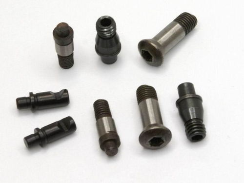 中心柱螺絲 東莞錦鴻螺絲五金制品廠的專業標準件加工與銷售