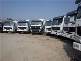 出售歐曼德龍二手混凝土攪拌車，手續(xù)齊全，江蘇南京地區(qū)優(yōu)惠轉(zhuǎn)讓